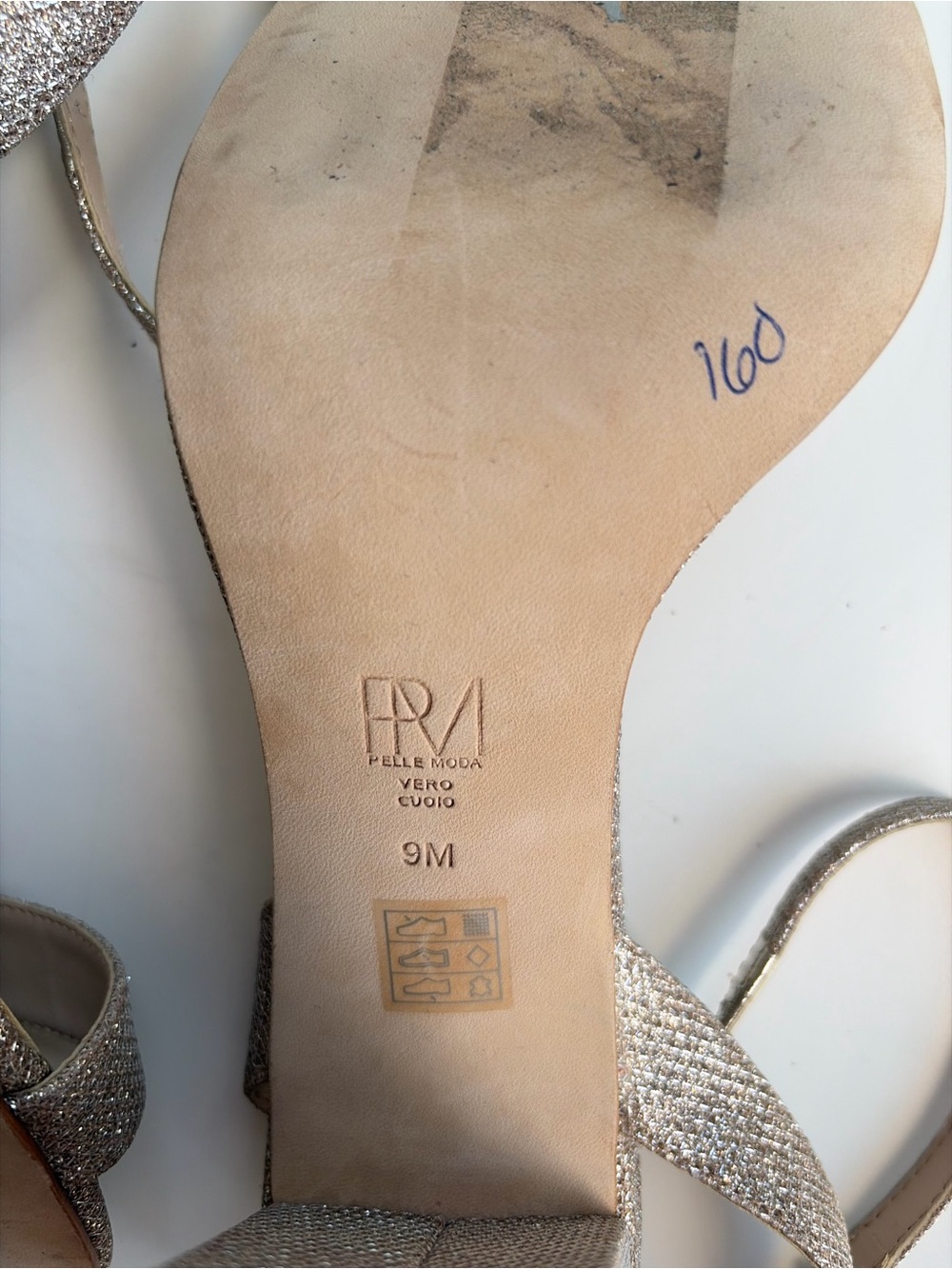 🌾Pelle Moda Size 9M Rose Gold Glitter Ankle Strap Block Heel Sandals Party Chic - Picture 17 of 17